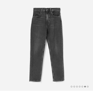 Everlane Cheeky Straight Jean